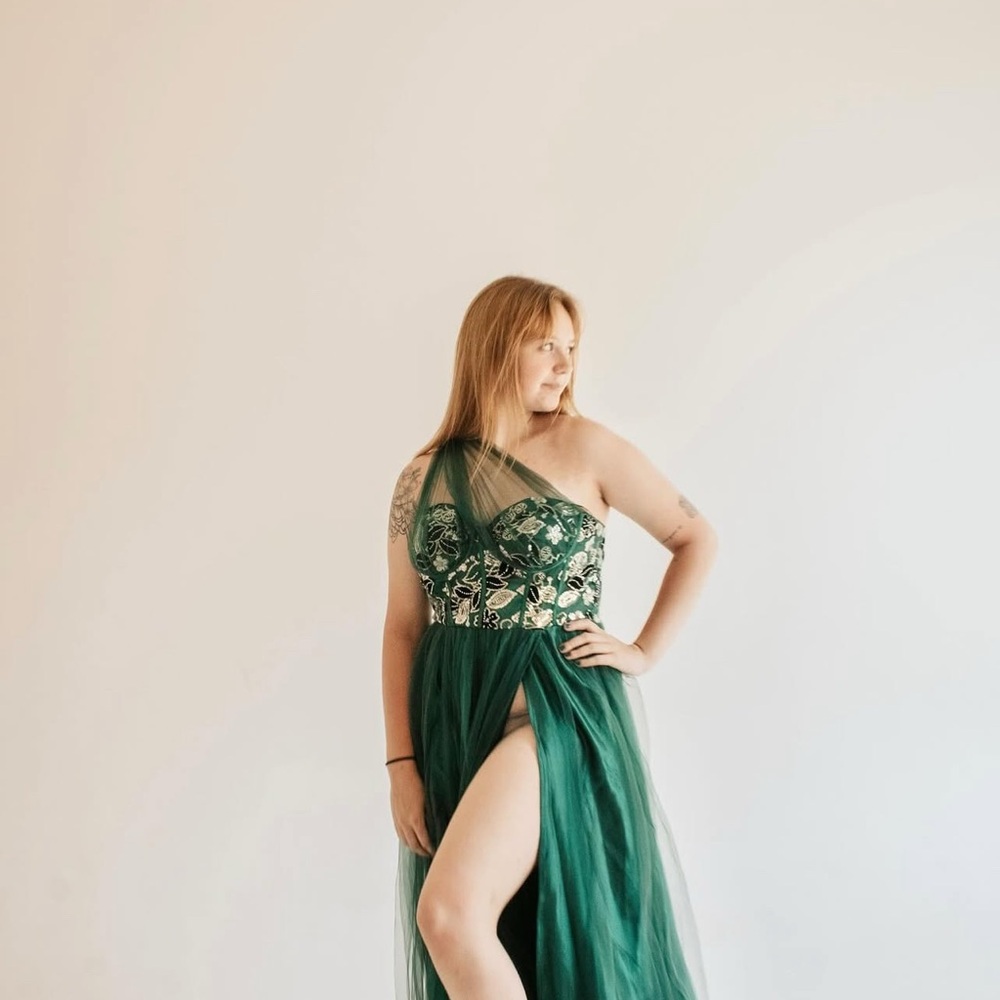 One Shoulder Green Floral Dress